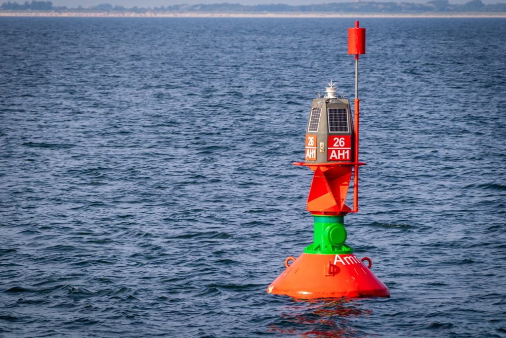 navigasi buoy